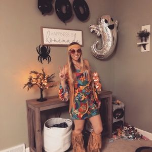 Hippie and Chrissy Halloween costume